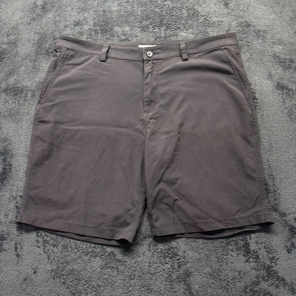 Tasc Shorts Men's Size 38 Gray Tailored Fit Bamboo Performance Golf Outdoor 9"